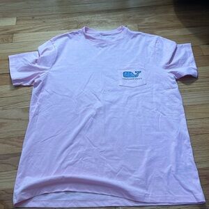 vineyard vines men’s size M t shirt